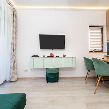 Cross Caraiman View 1 Apartment Busteni Bagian luar foto