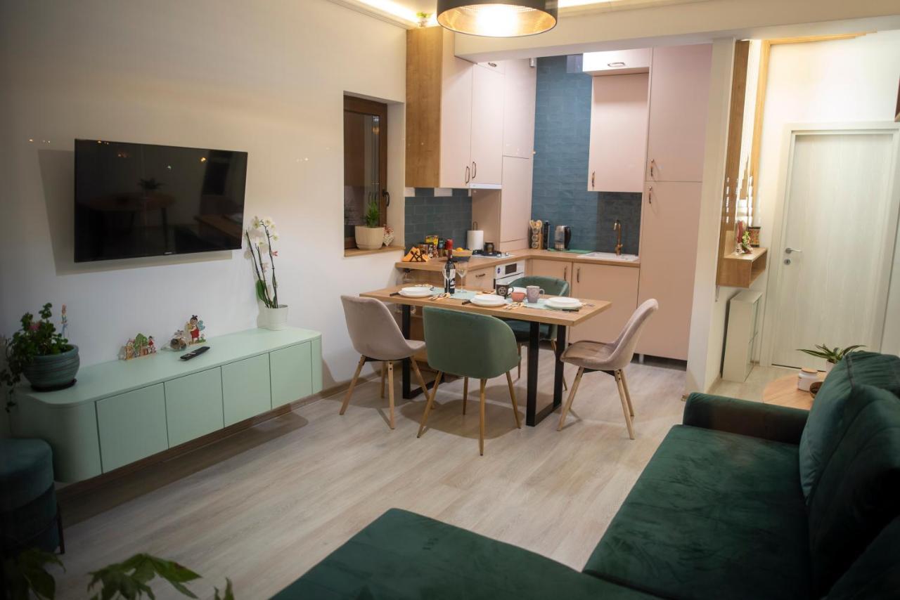 Cross Caraiman View 1 Apartment Busteni Bagian luar foto