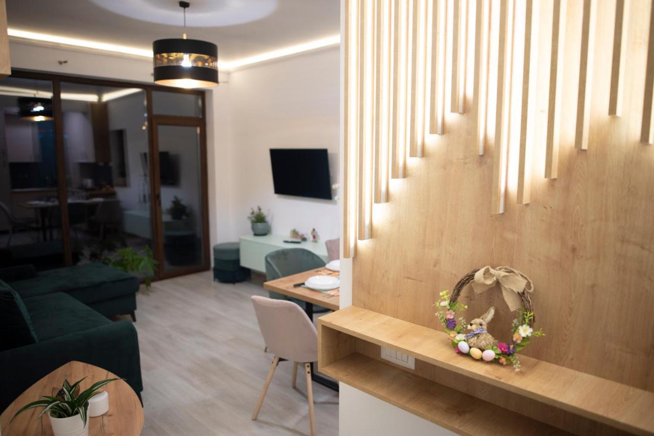 Cross Caraiman View 1 Apartment Busteni Bagian luar foto