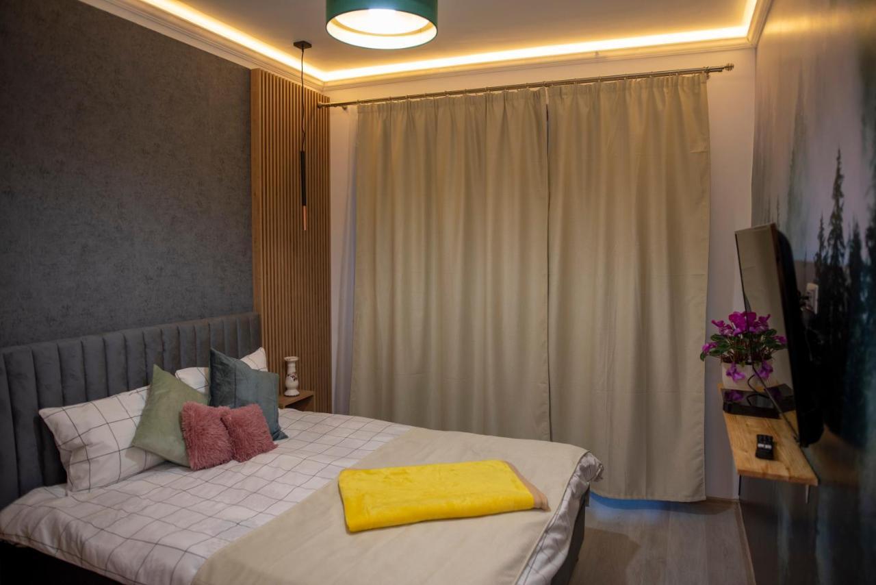 Cross Caraiman View 1 Apartment Busteni Bagian luar foto