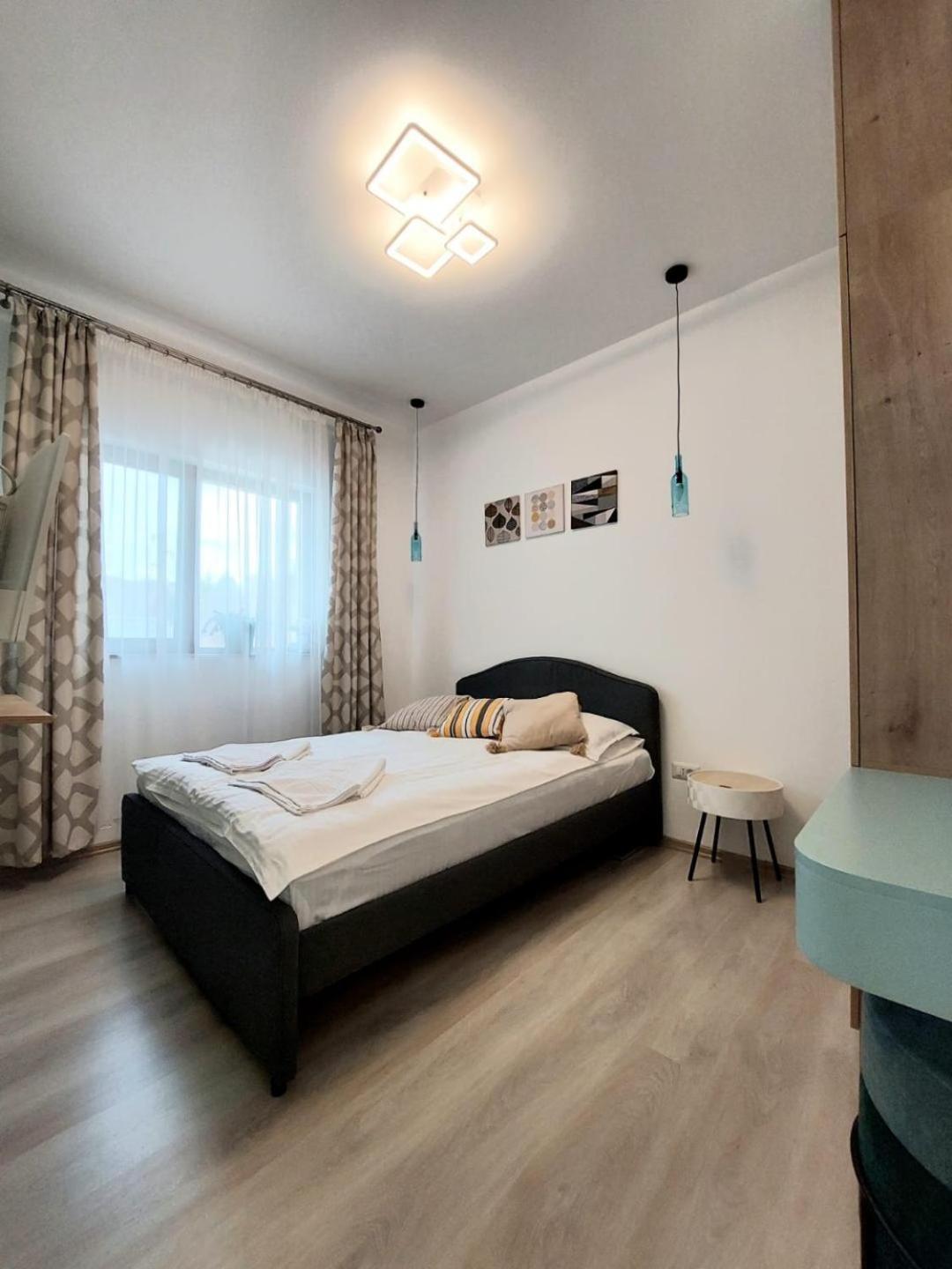 Cross Caraiman View 1 Apartment Busteni Bagian luar foto