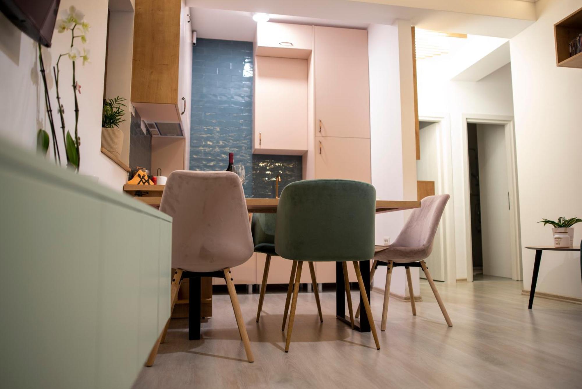 Cross Caraiman View 1 Apartment Busteni Bagian luar foto