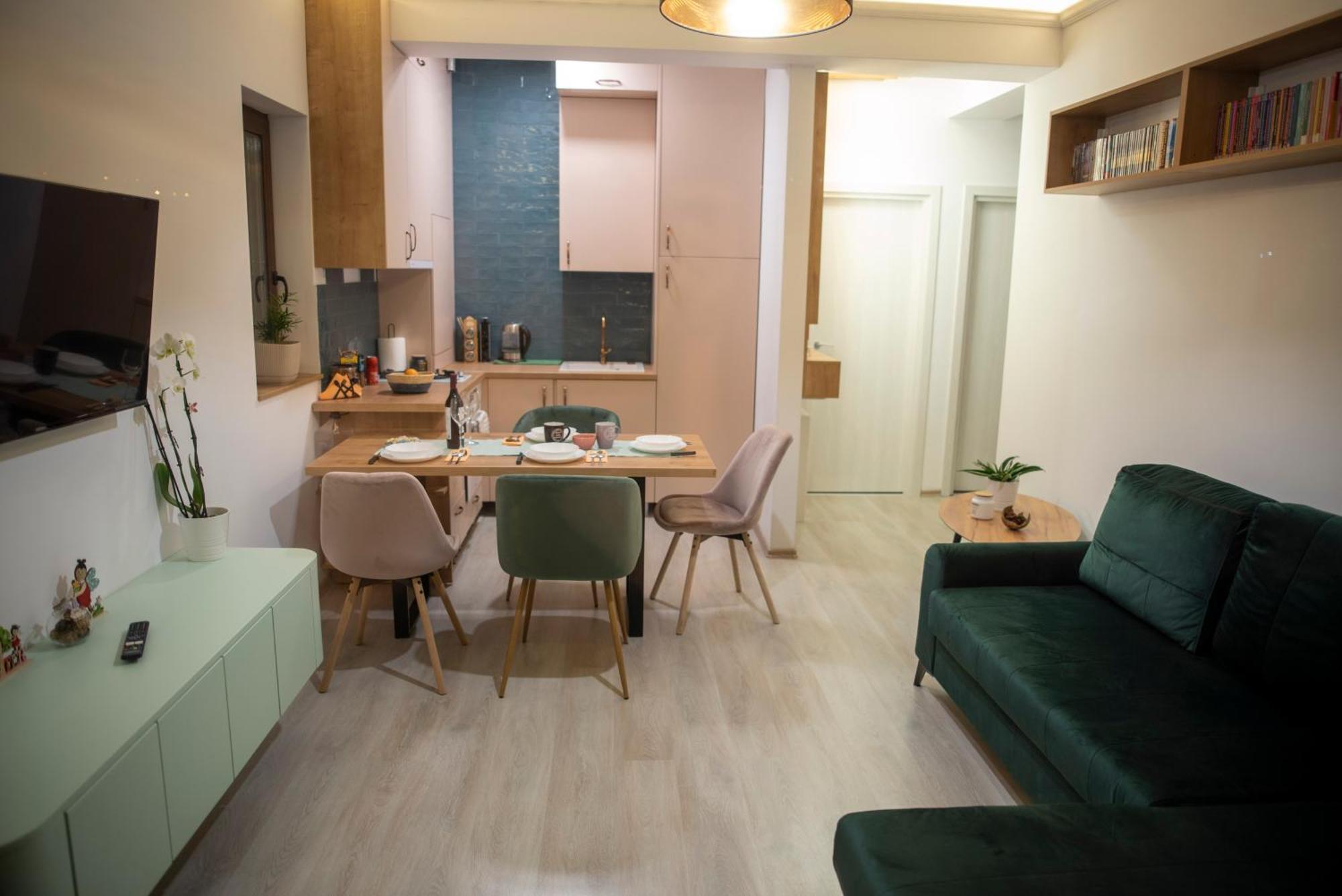 Cross Caraiman View 1 Apartment Busteni Bagian luar foto
