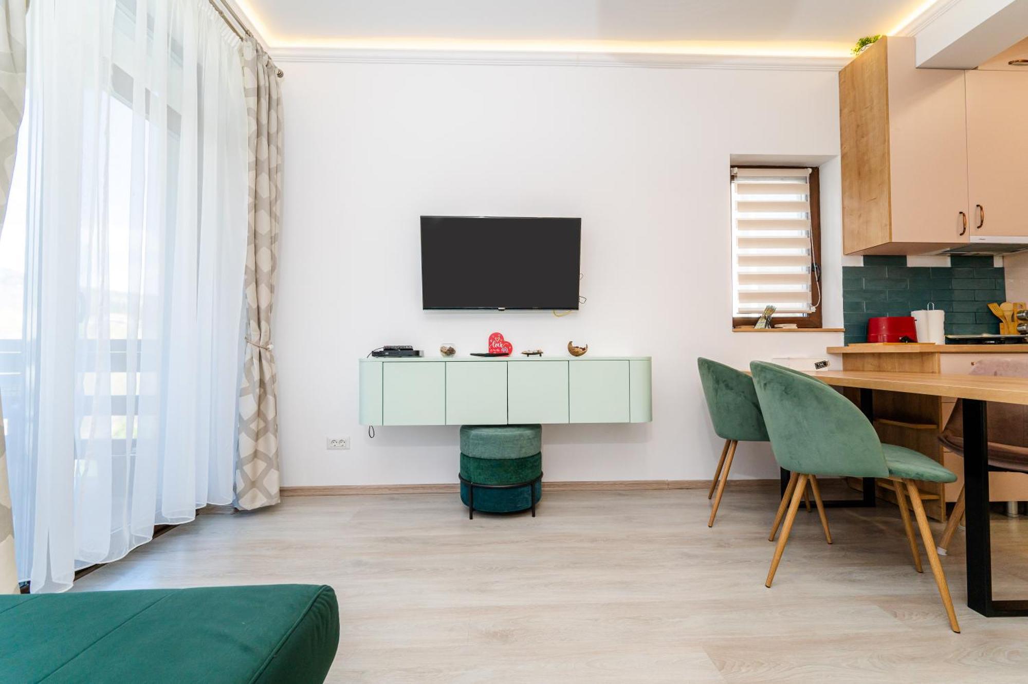 Cross Caraiman View 1 Apartment Busteni Bagian luar foto