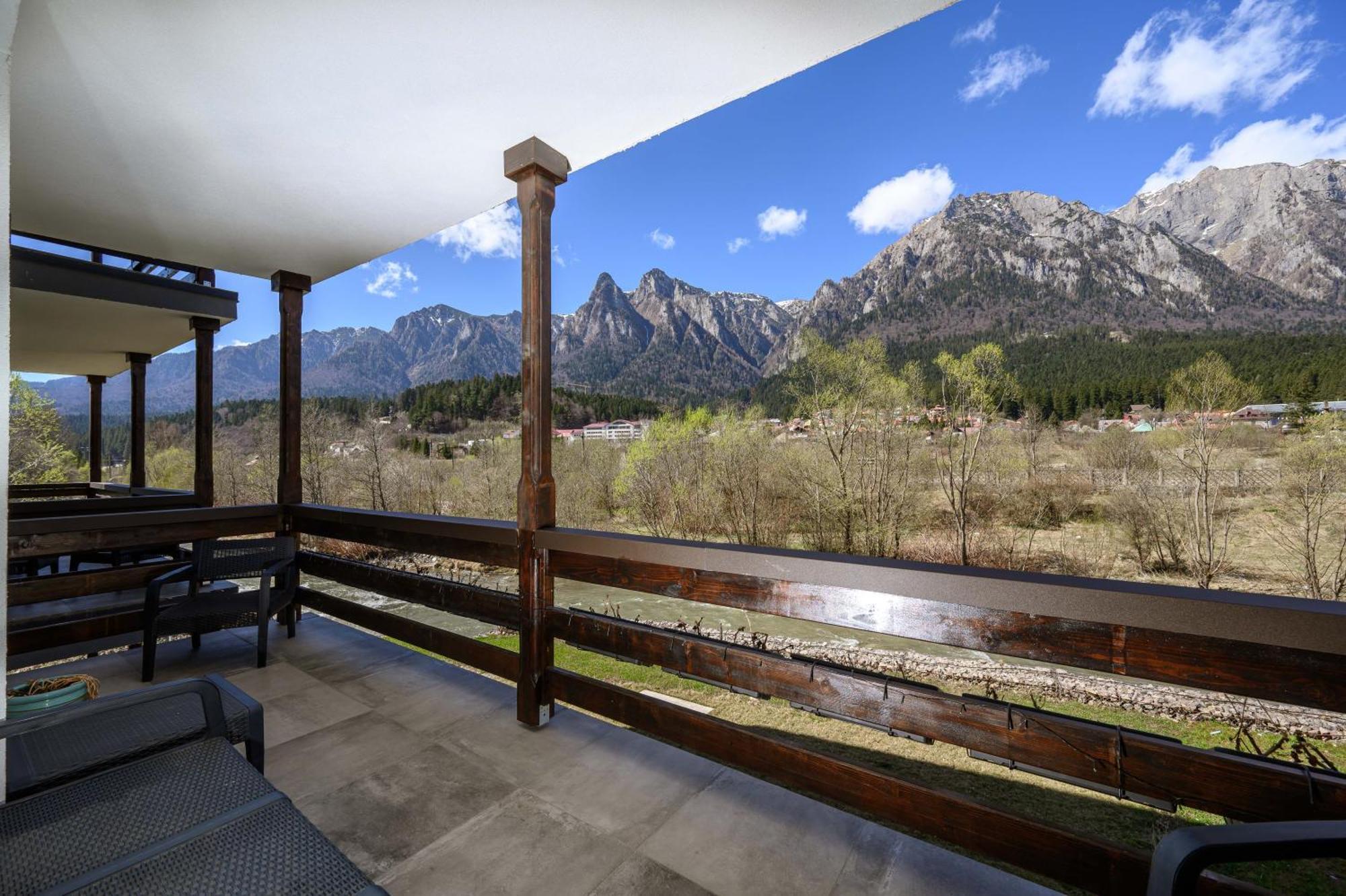 Cross Caraiman View 1 Apartment Busteni Bagian luar foto